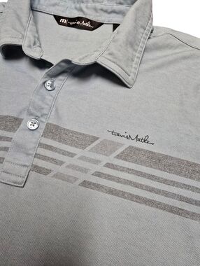 Travis Mathew Athletic Golf Polo Shirt White Blue Stripe Collar Short Sz L
